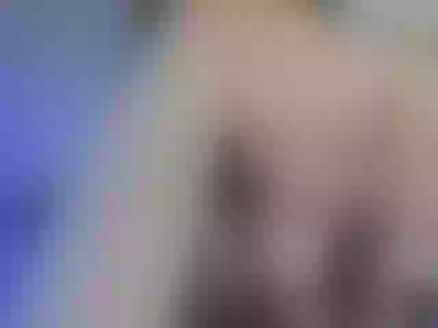 Live sex webcam photo for LunaMystyque #290558167
