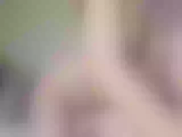 Live sex webcam photo for LunaMystyque #290837755