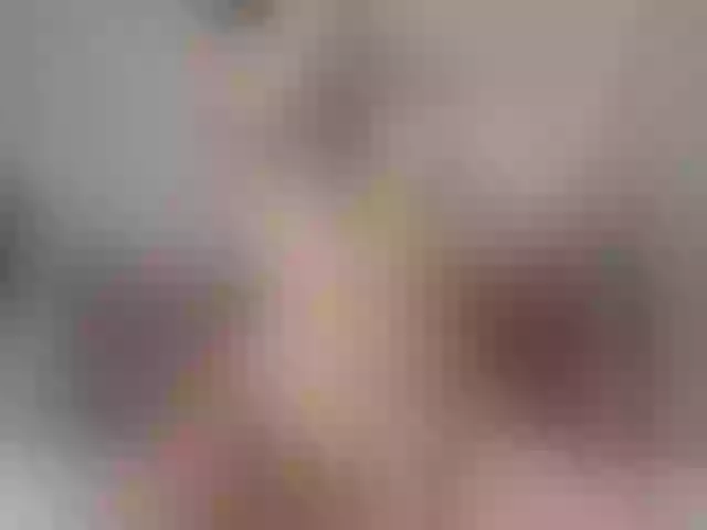 Live sex webcam photo for LunaMystyque #290993466