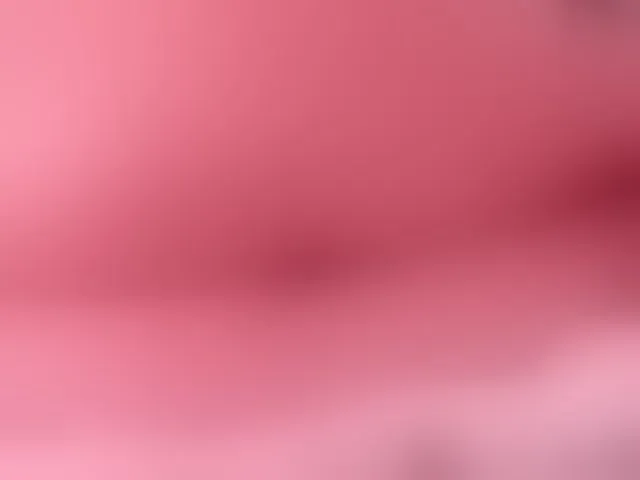 Live sex webcam photo for LunaMystyque #293368044
