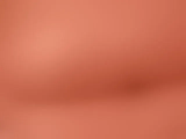 Live sex webcam photo for LunaMystyque #293375597