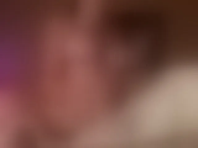 Live sex webcam photo for LunaMystyque #293976015