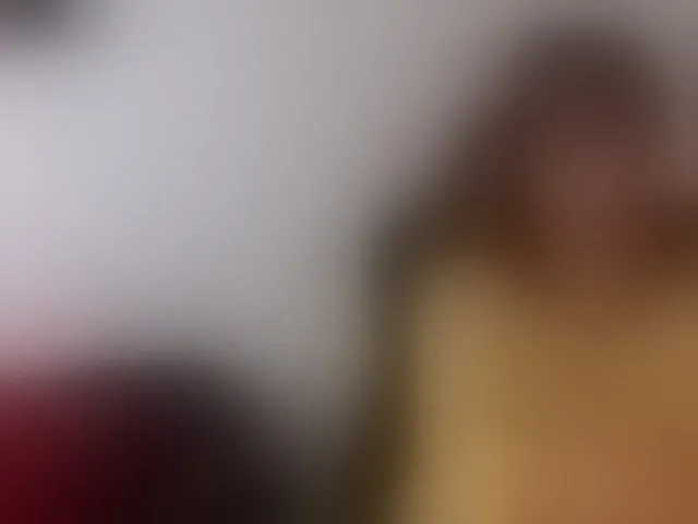Live sex webcam photo for LunaNipples #292743500