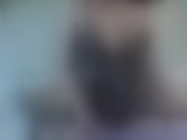 Live sex webcam photo for LunaNyan #293133319