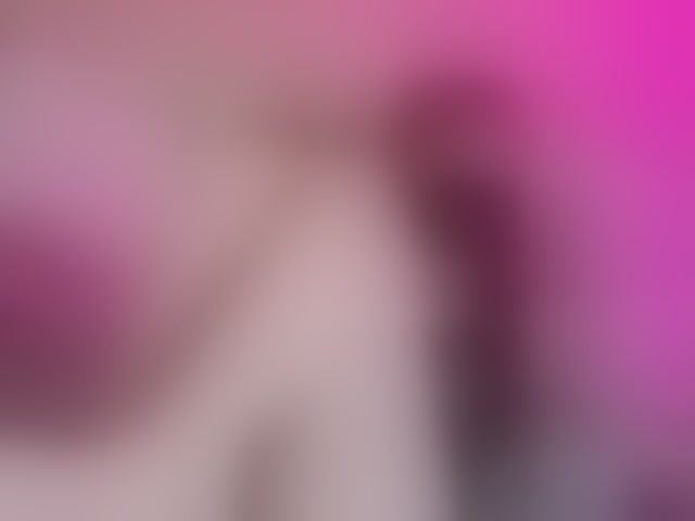 Live sex webcam photo for LunaNyan #294208554