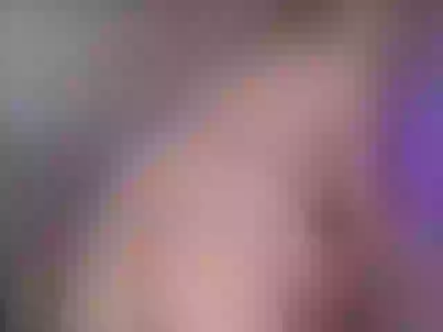 Live sex webcam photo for LunaReed #292146811