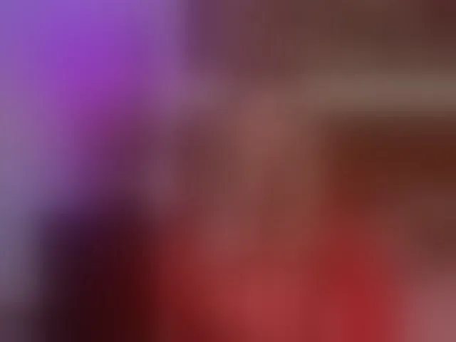 Live sex webcam photo for LunaRishi #292274356