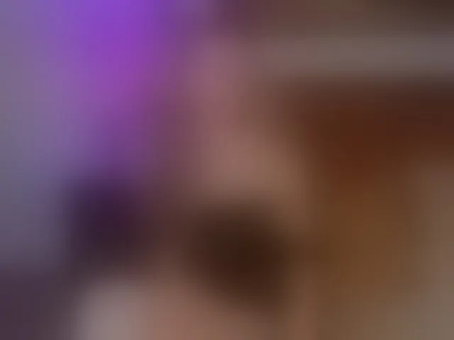 Live sex webcam photo for LunaRishi #292341198