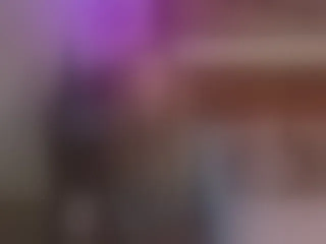 Live sex webcam photo for LunaRishi #292498949