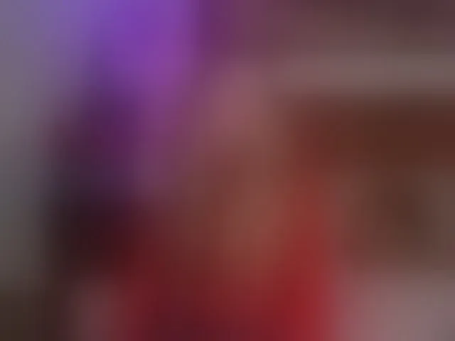Live sex webcam photo for LunaRishi #292588190