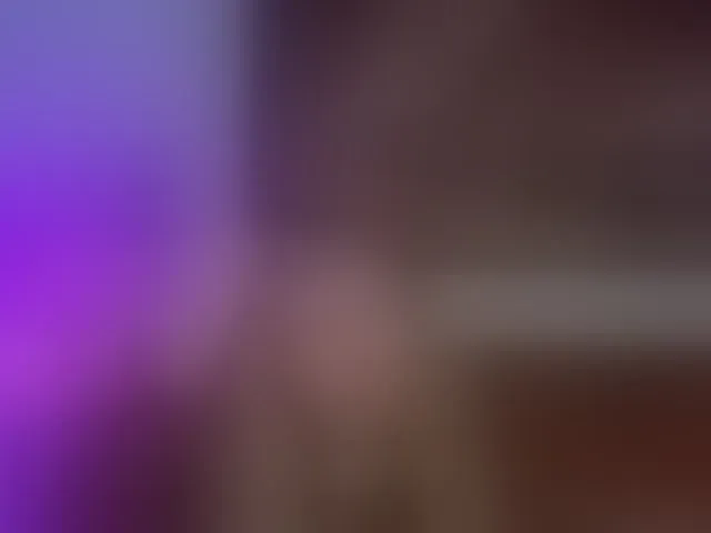Live sex webcam photo for LunaRishi #292677472