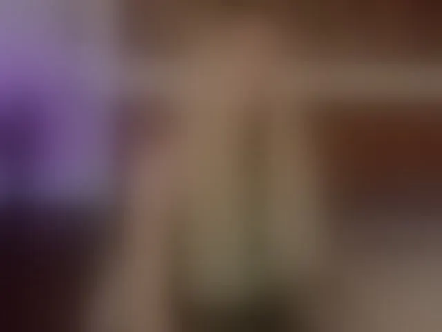 Live sex webcam photo for LunaRishi #293125108