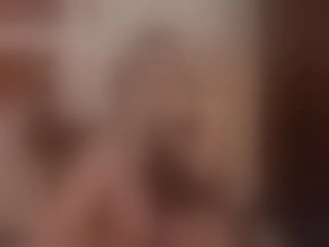 Live sex webcam photo for LunaRishi #293836209