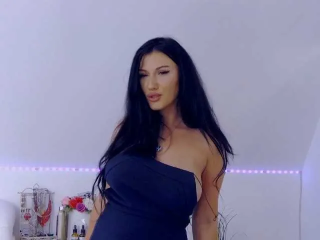 Live sex webcam photo for LunaSky #277717140