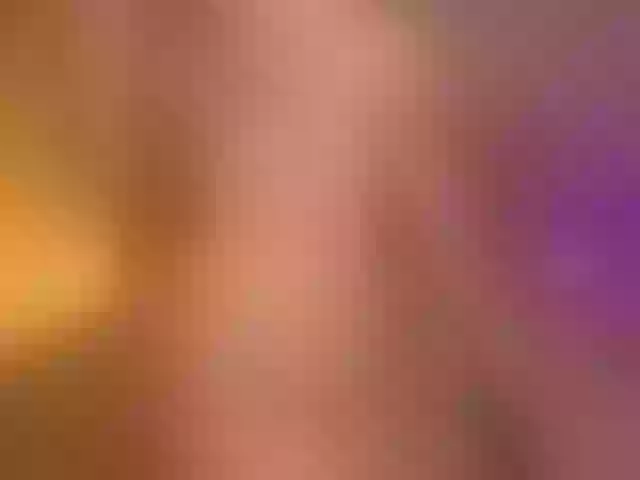 Live sex webcam photo for LunaTempt #292243964