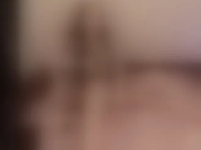 Live sex webcam photo for LunaTenebriss #293541773