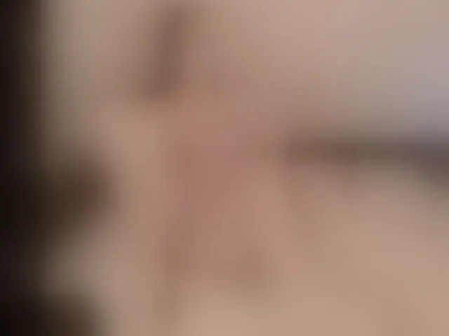 Live sex webcam photo for LunaTenebriss #293873731