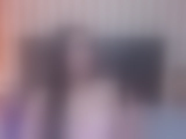 Live sex webcam photo for LunaToledo #292462862