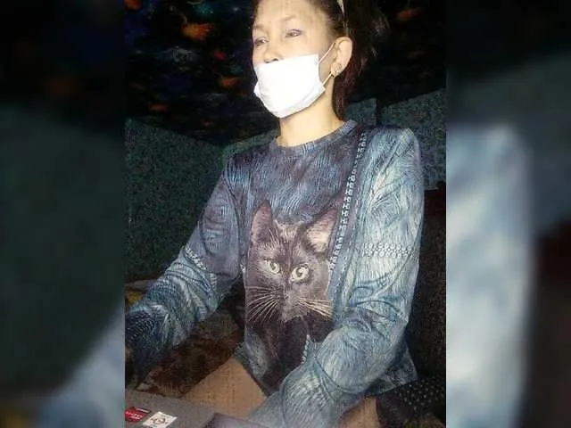 Live sex webcam photo for LunaXKinky #273630494