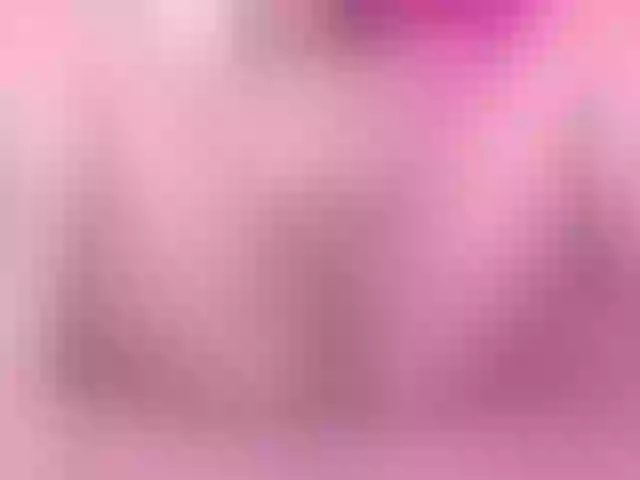 Live sex webcam photo for LunaXXz #290711215