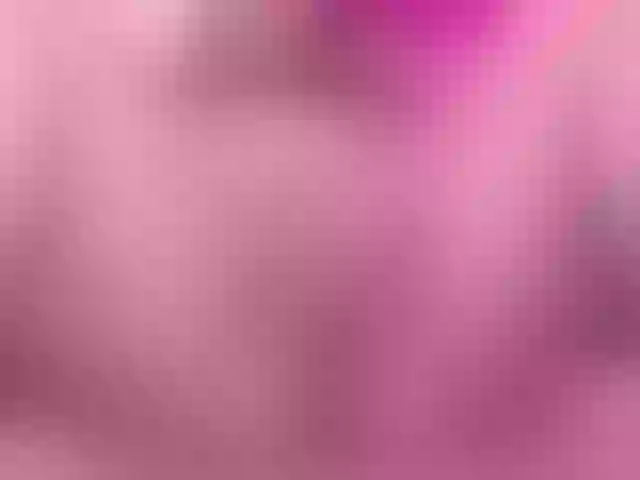 Live sex webcam photo for LunaXXz #290904178