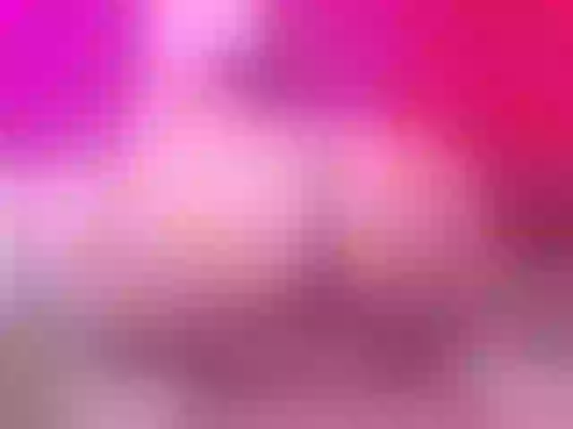 Live sex webcam photo for LunaXXz #290945778