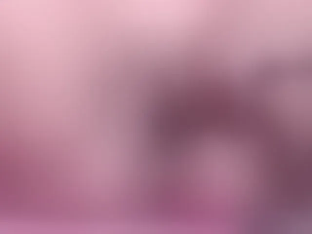 Live sex webcam photo for LunaXXz #293474361