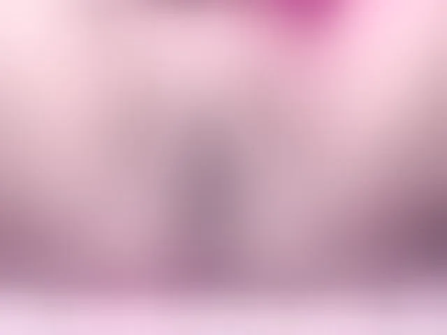 Live sex webcam photo for LunaXXz #293681230