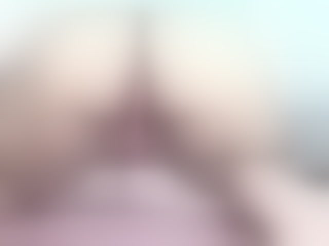 Live sex webcam photo for LunaXXz #294279653