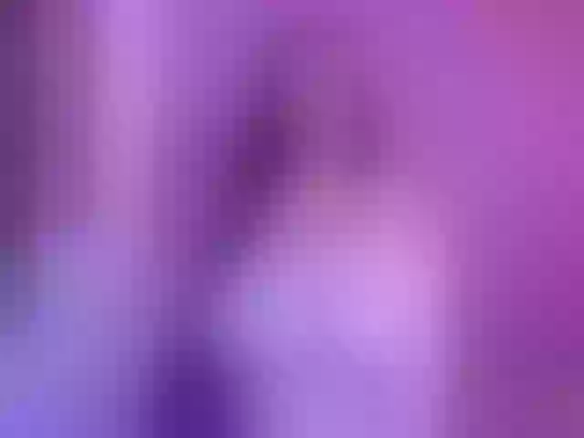 Live sex webcam photo for LunaaHatzel #275698746