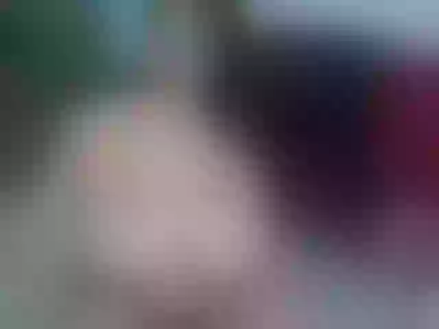 Live sex webcam photo for LunaaHatzel #290297558