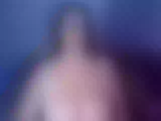 Live sex webcam photo for LunaaHatzel #290559318