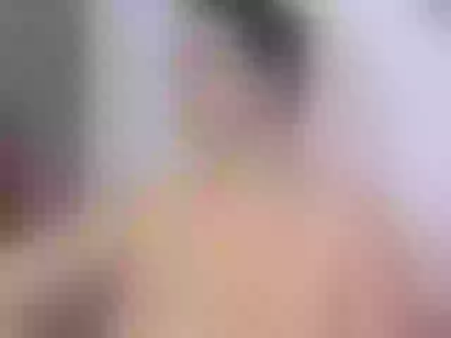 Live sex webcam photo for LunaaHatzel #290733754