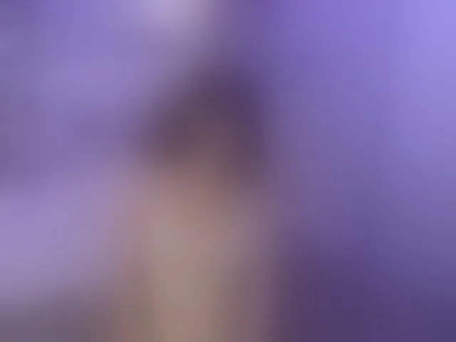 Live sex webcam photo for Lunaaaura #293577711