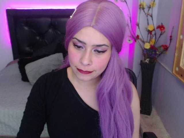 Live sex webcam photo for Lunaaylin #272939799