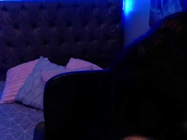Live sex webcam photo for Lunaaylin #273769877