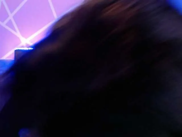 Live sex webcam photo for Lunaaylin #273864489