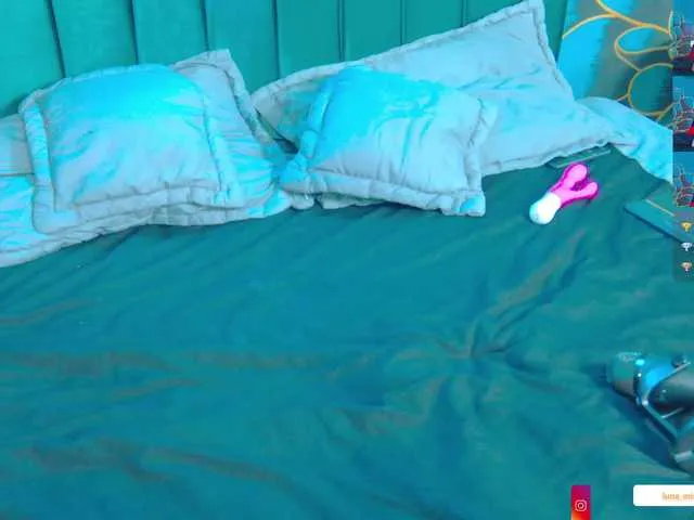 Live sex webcam photo for Lunamistyc #292648555