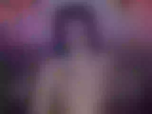 Live sex webcam photo for Lunar-LuLu #275494810