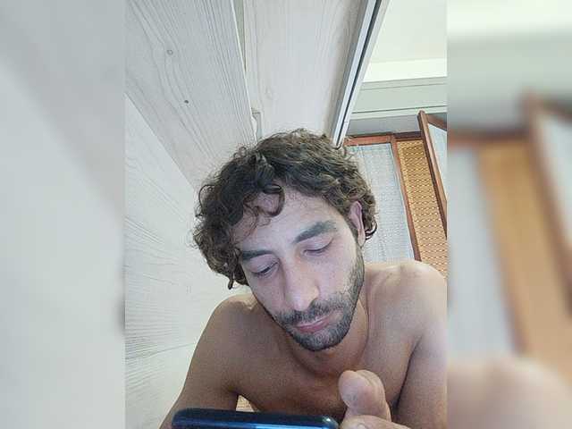 Live sex webcam photo for Lurioxxx #275931912