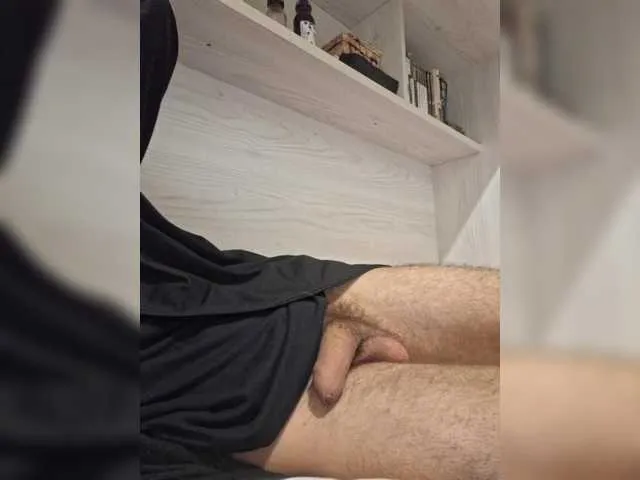 Live sex webcam photo for Lurioxxx #292316207