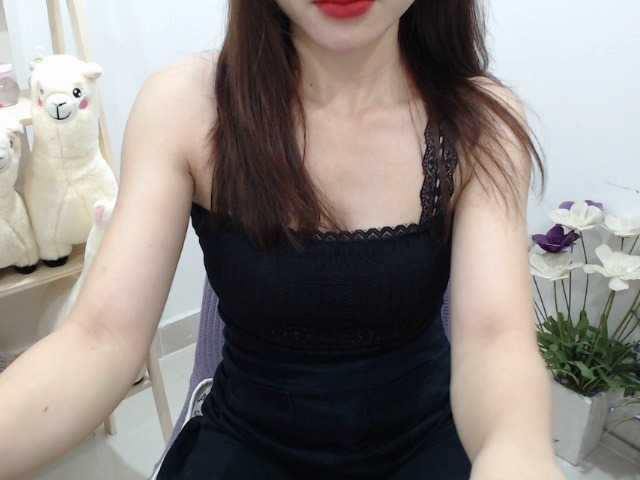 Live sex webcam photo for Lusiyangyang #276237768