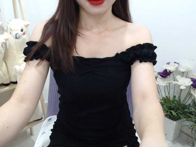 Live sex webcam photo for Lusiyangyang #276246982