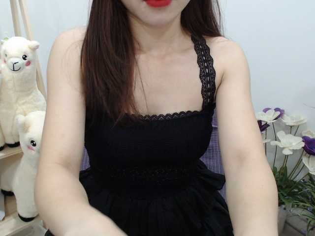 Live sex webcam photo for Lusiyangyang #276295791