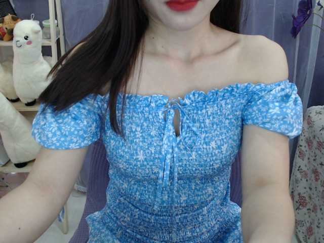 Live sex webcam photo for Lusiyangyang #276457594