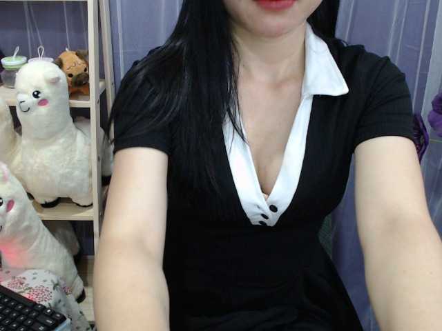 Live sex webcam photo for Lusiyangyang #276800408