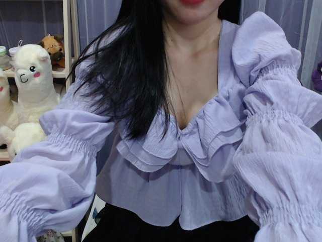 Live sex webcam photo for Lusiyangyang #276850662