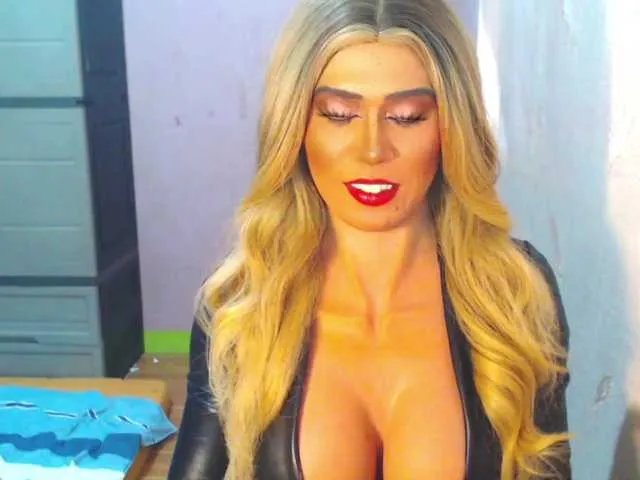 Live sex webcam photo for Lustscarlettex #292460021
