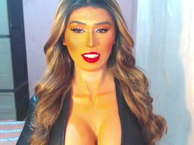 Live sex webcam photo for Lustscarlettex #292587972