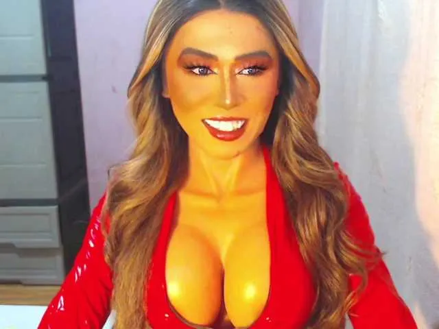 Live sex webcam photo for Lustscarlettex #292853761